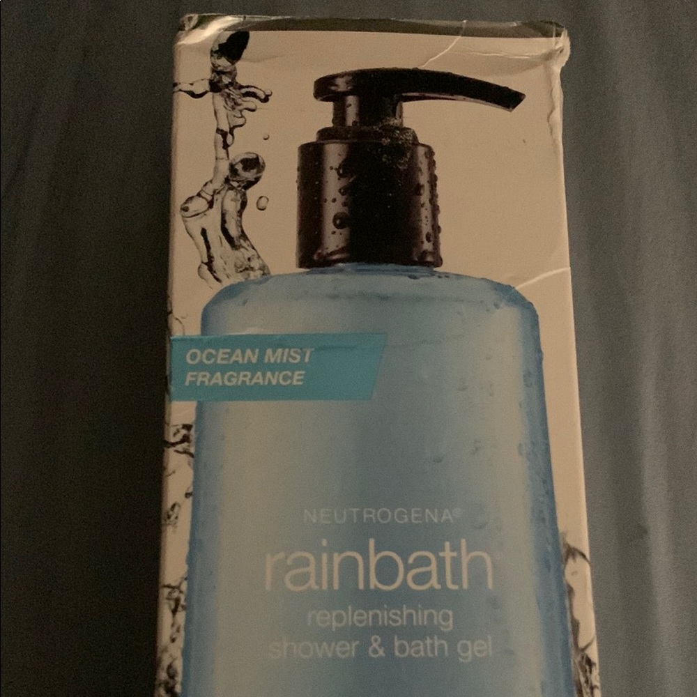 Neutrogena Blue Body Wash Refreshing Cleanser 32 Fl Oz - Picture 2 of 2